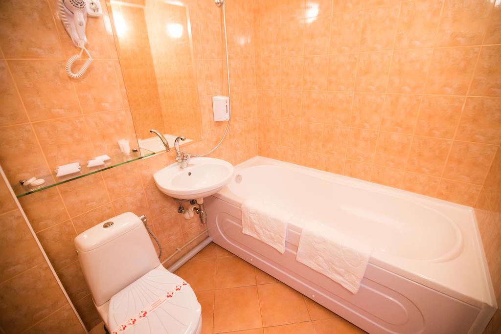 Hotel Home Sweet Home Kisinyov Kültér fotó